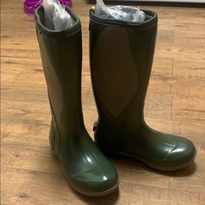 NIB MUDS Noble Outfitter Boots Women’s size 7